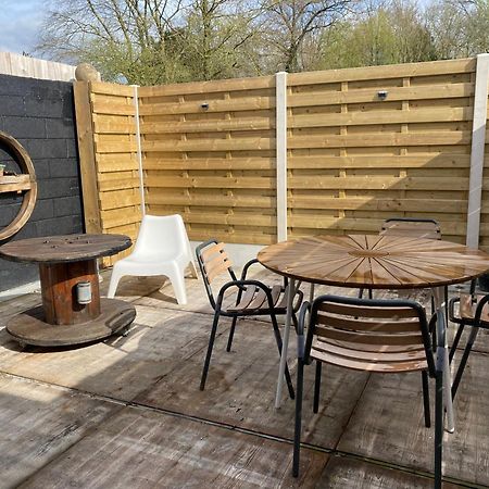 Entre Ville Et Campagne Appartement Cosy Avec Parking Et Terrasse Wood Coutiches Ngoại thất bức ảnh